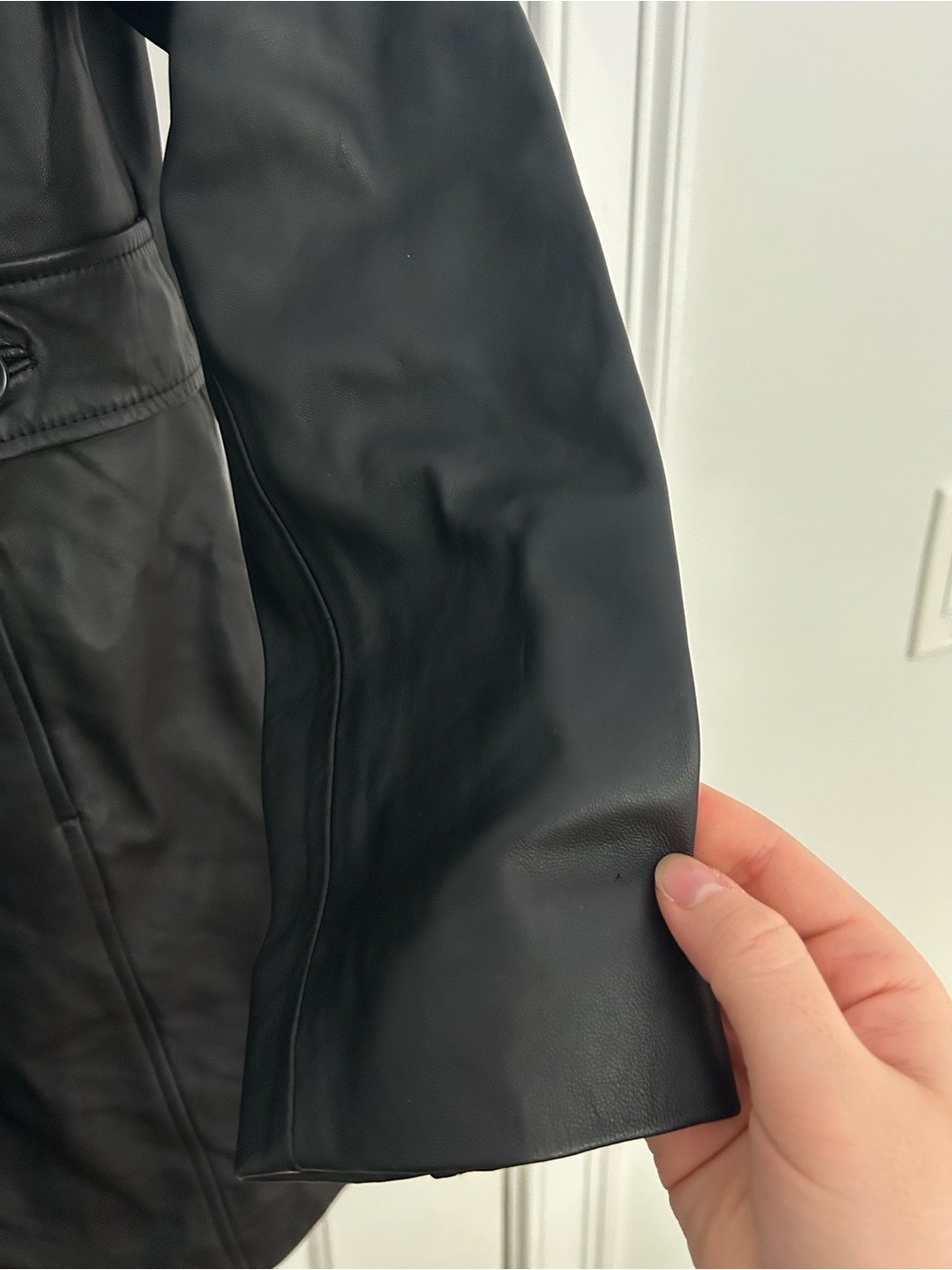 Vintage Covington Black Long Leather Jacket - Picture 5 of 9